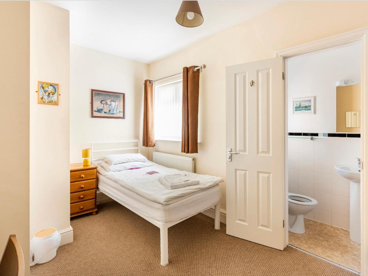 Tsd Guest House Blackpool Esterno foto